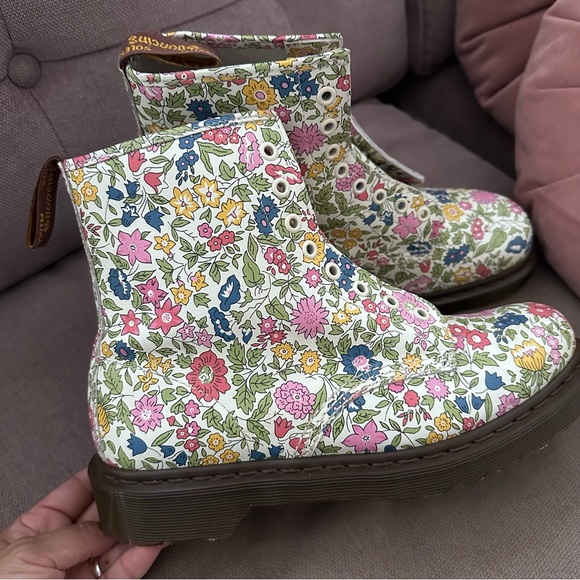 Dr. Martens Shoes - Dr. Martens x Liberty London 1460 LIberty Flower Leather Boots